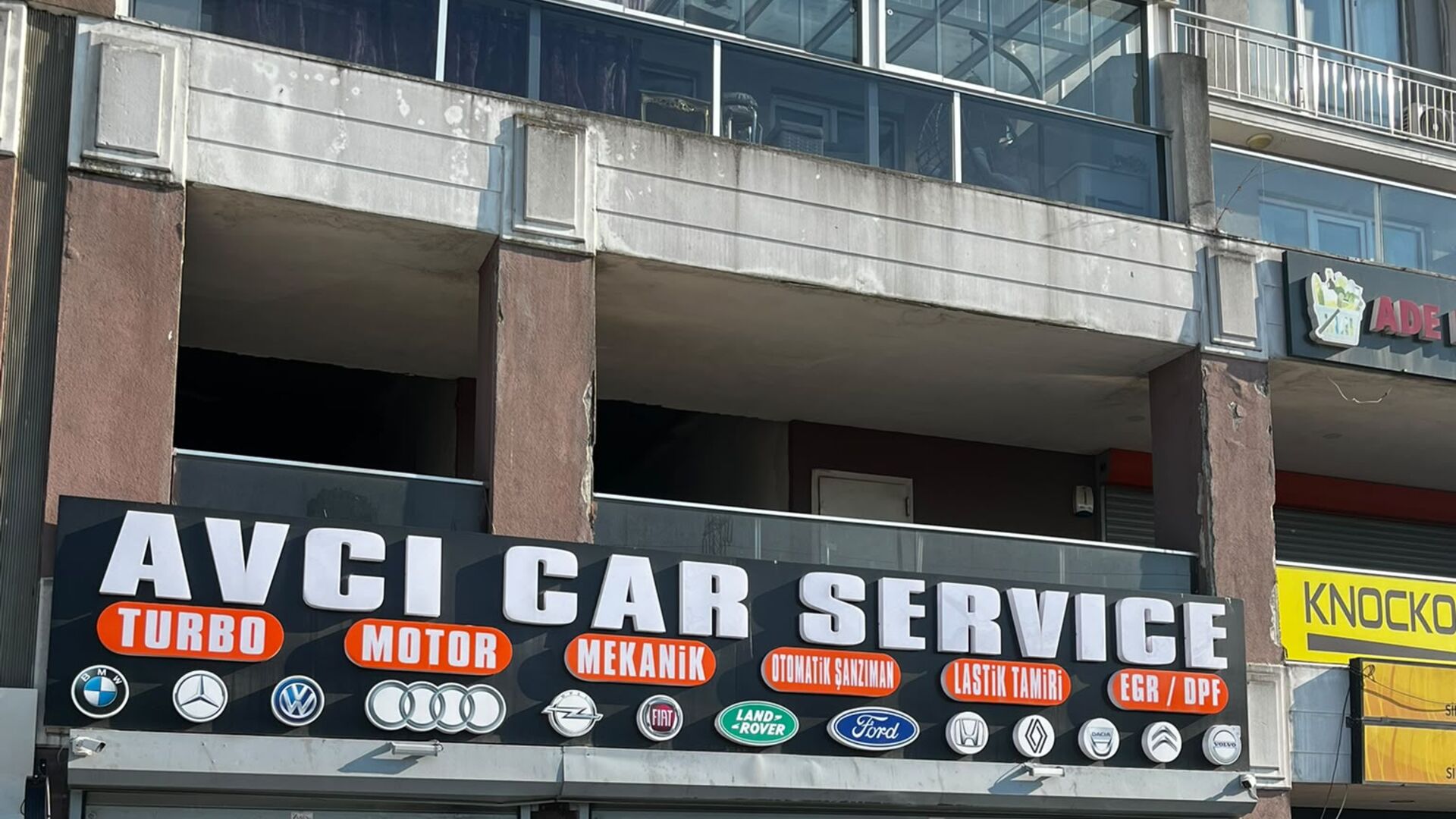 Avcı Car Service Esenyurt oto servis dış cephe